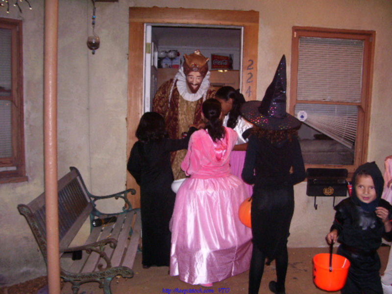 Holloween 2006 006.jpg