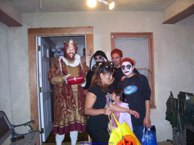 Holloween 2006 059.jpg