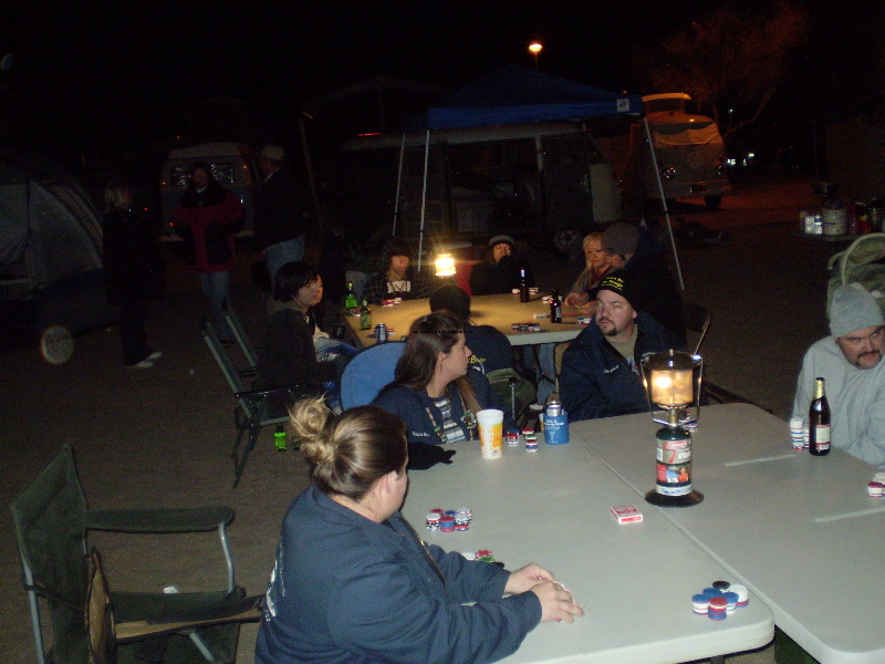 BusesByTheBridge2008046.jpg