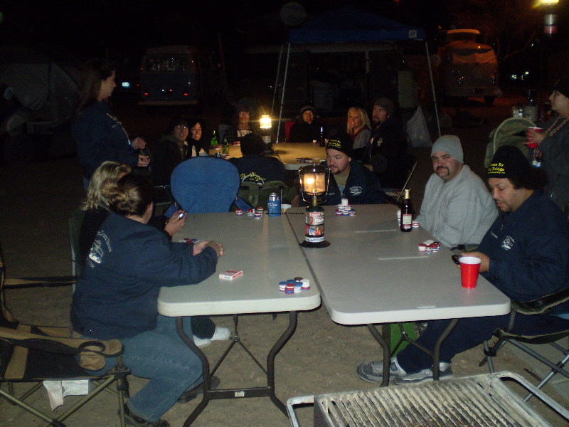 BusesByTheBridge2008051.jpg