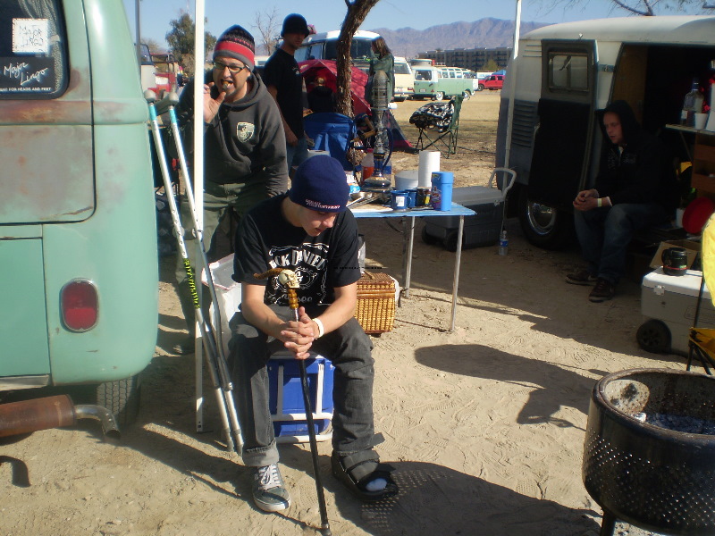 BusesByTheBridge2008172.jpg