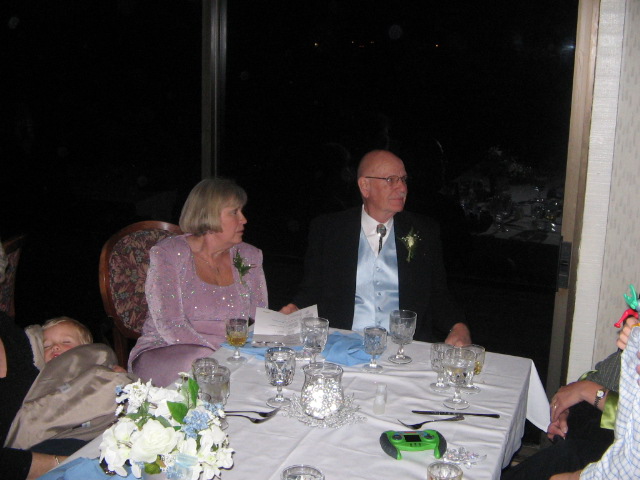 box_on_wheel_wedding.... 078.jpg