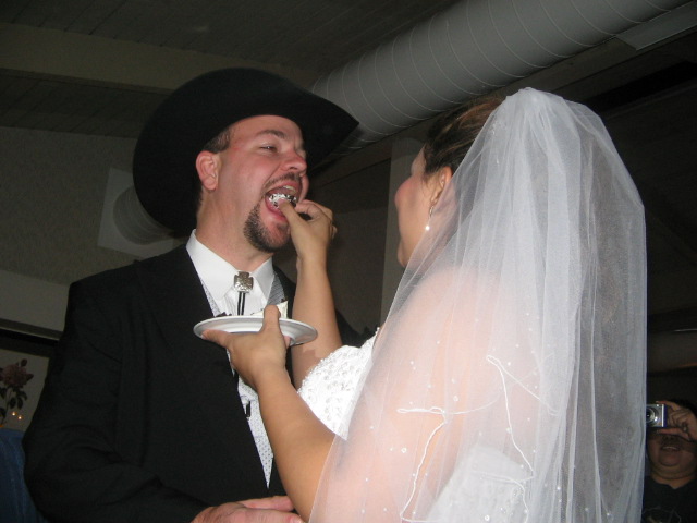 box_on_wheel_wedding.... 089.jpg
