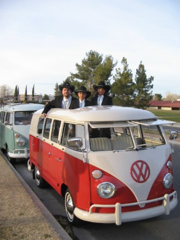 box_on_wheel_wedding....145.jpg