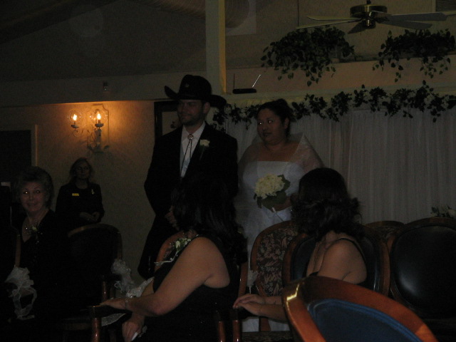 box_on_wheel_wedding.... 166.jpg