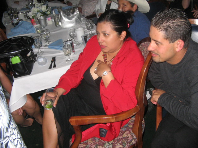 box_on_wheel_wedding.... 202.jpg