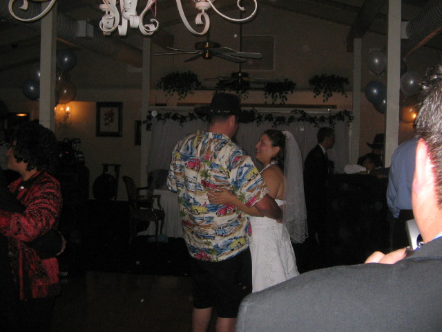 box_on_wheel_wedding.... 207.jpg
