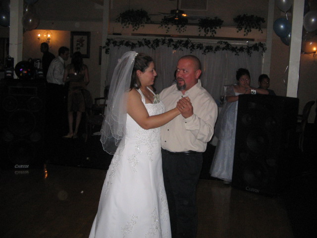box_on_wheel_wedding.... 216.jpg