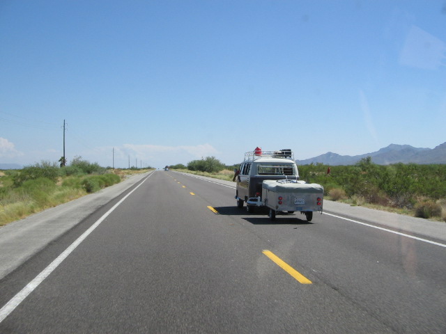j05 104.jpg